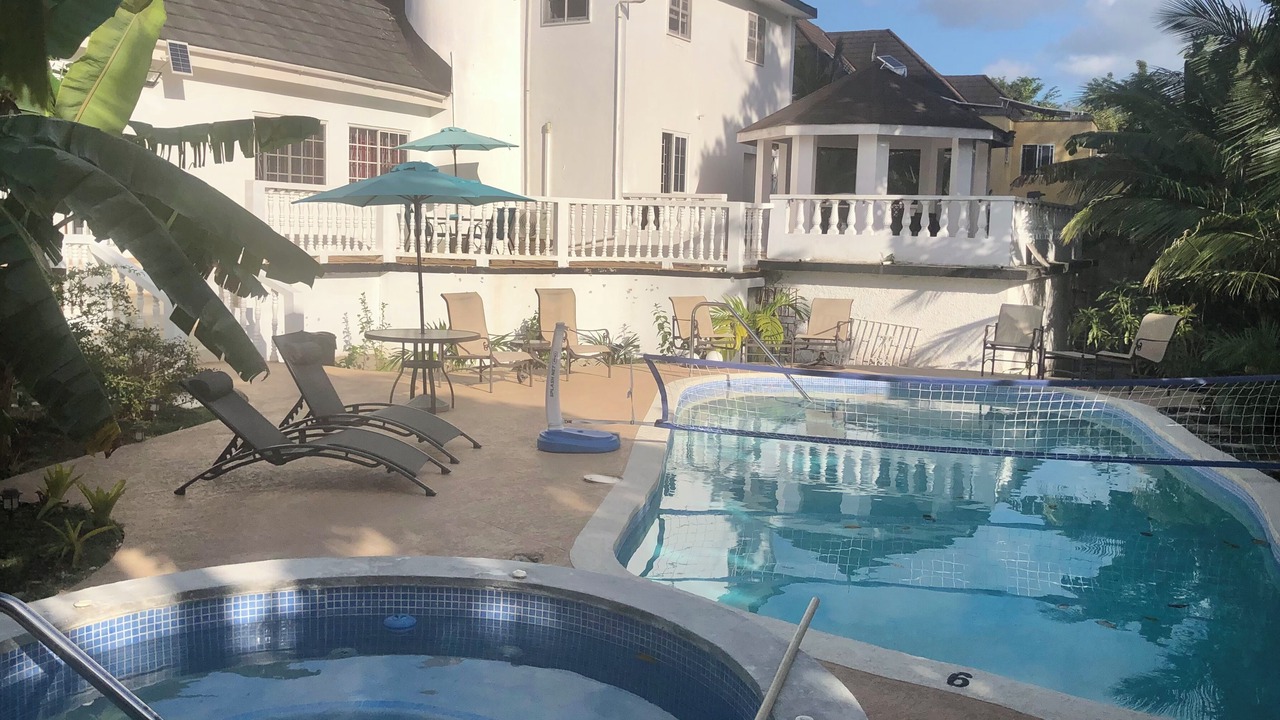 Photo of Outdoor in Tower Isle
