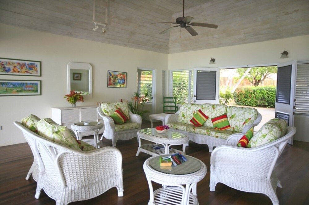 Photo of Patio Balcony in Cap Estate
