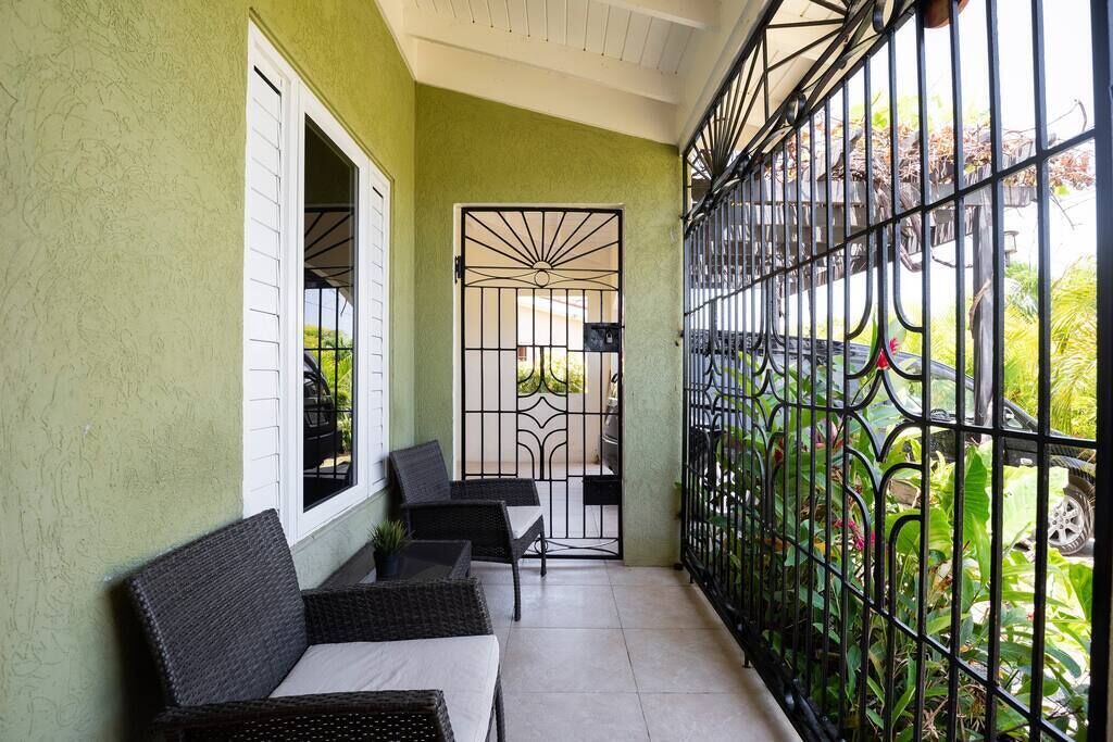 Photo of Patio Balcony in Mammee Bay
