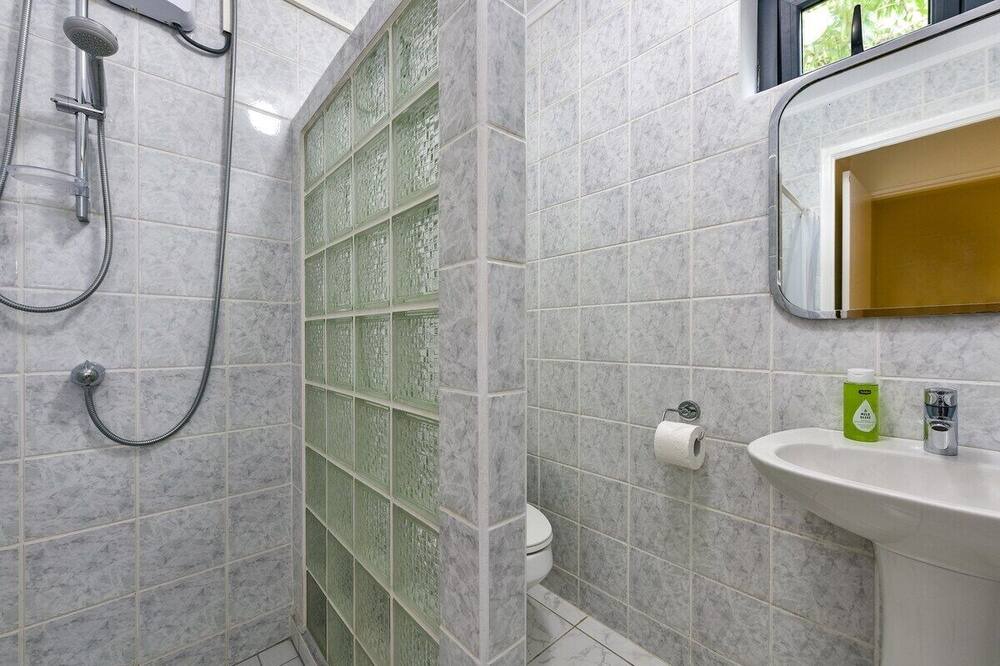 Photo of Bathroom in Washington