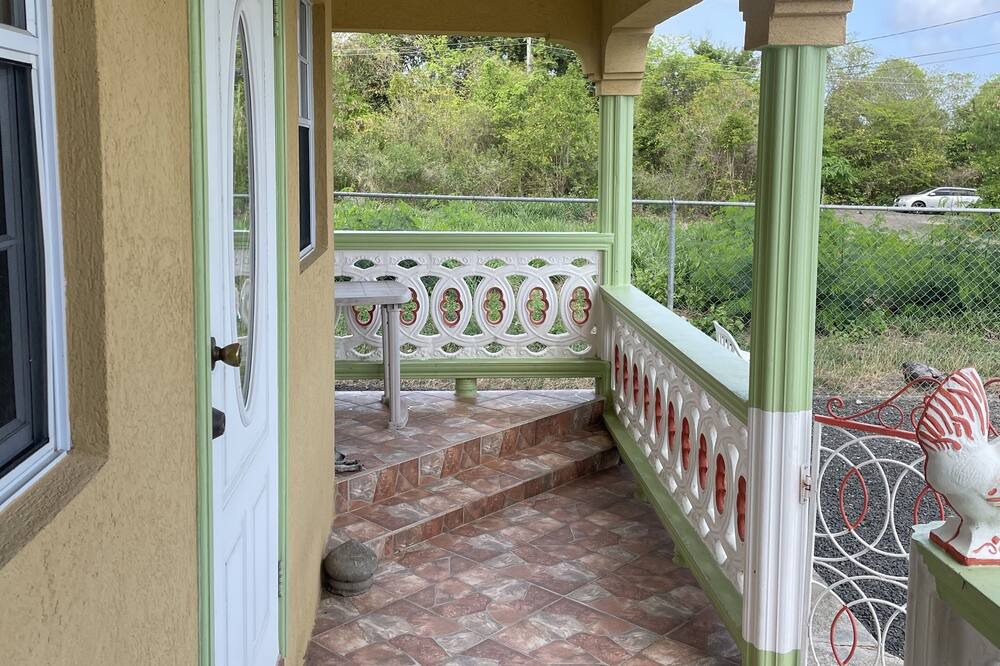 Photo of Patio Balcony in Piaye