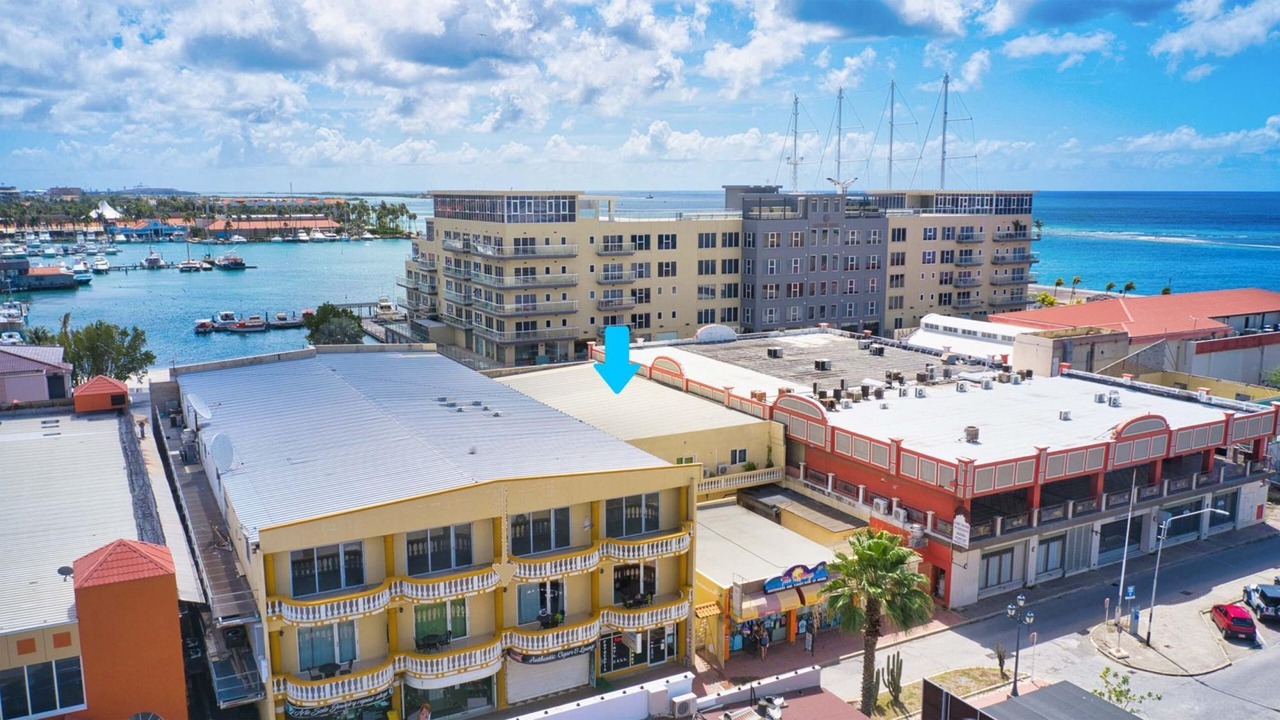 Photo of Others in Oranjestad-West