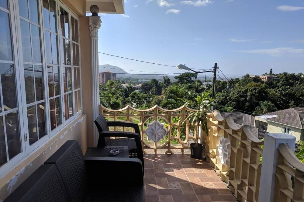 Photo of Patio Balcony in Constant Spring