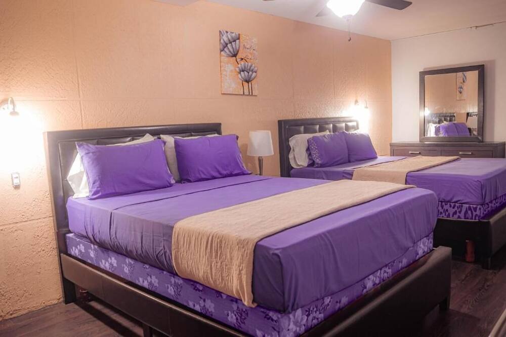 Photo of Bedroom in Constant Spring