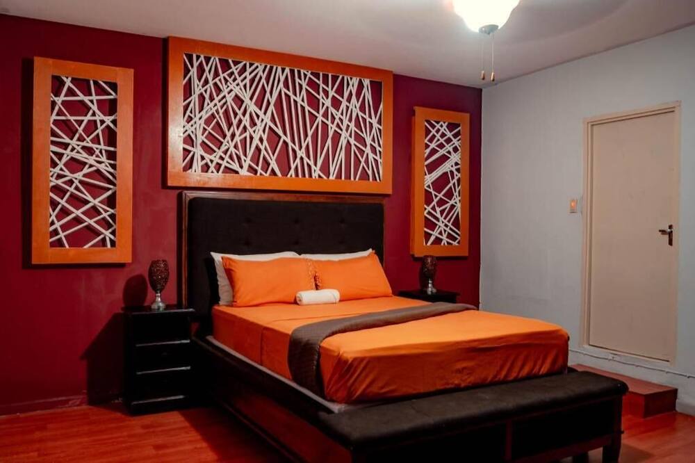 Photo of Bedroom in Constant Spring