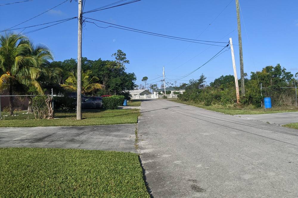 Photo of Outdoor in Bahamia West