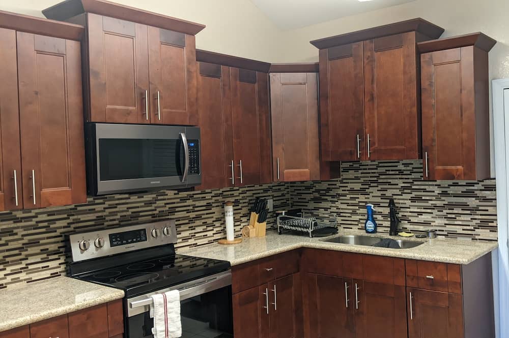 Photo of Kitchen in Bahamia West