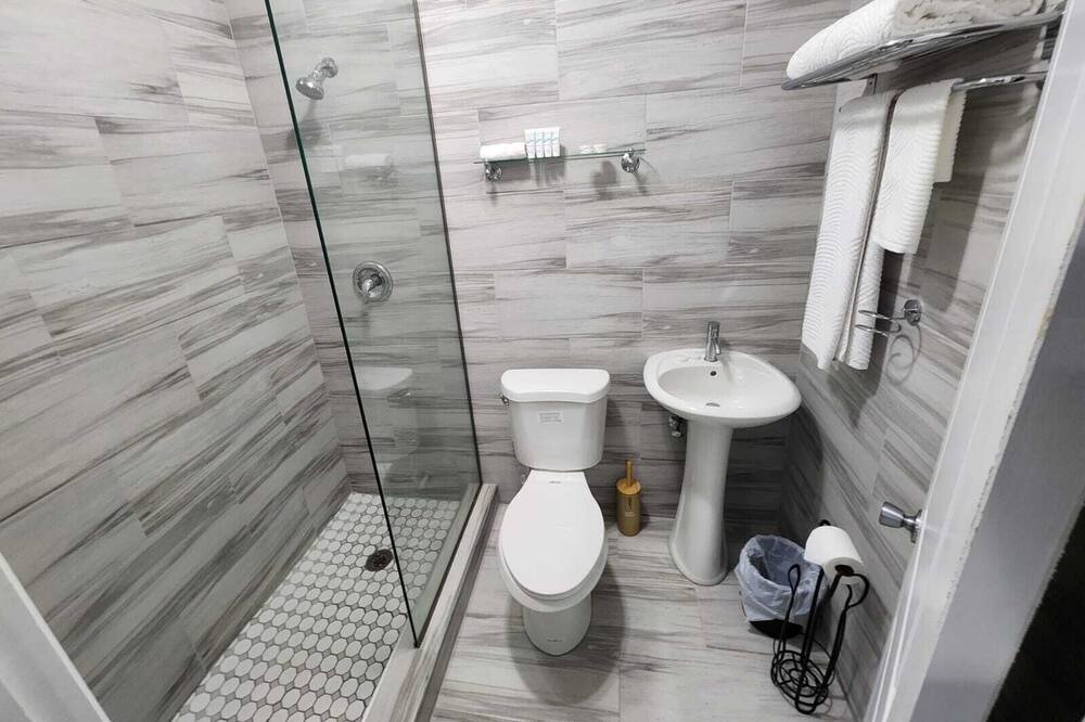 Photo of Bathroom in Nassau