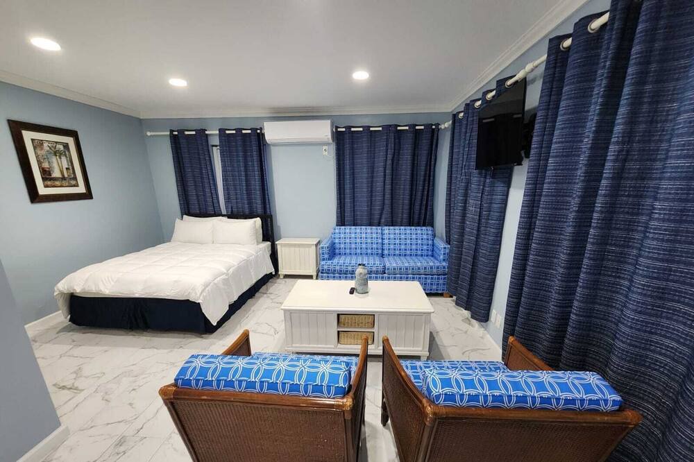 Photo of Bedroom in Nassau