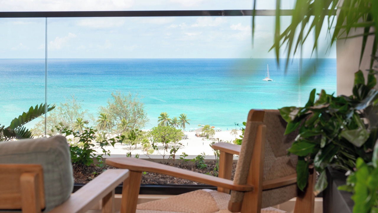 Photo of Outdoor in Seven Mile Beach