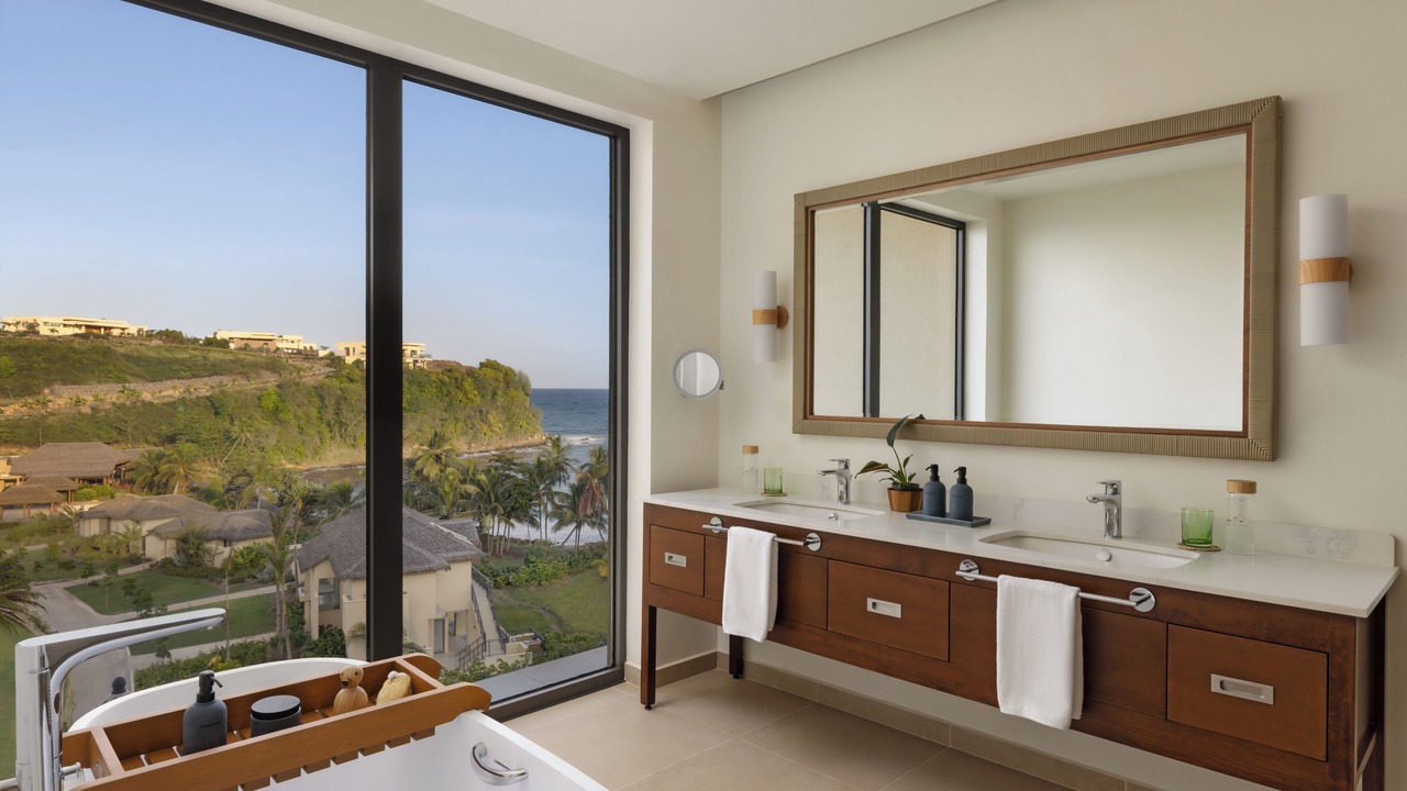 Photo of Bathroom in Saint David's