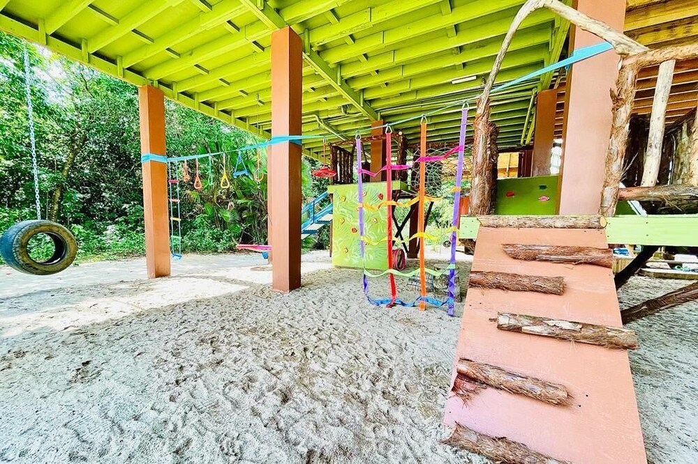 Photo of Outdoor in Cocoplum