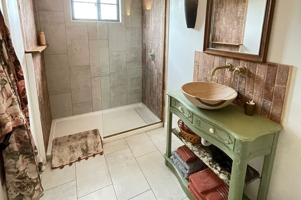 Photo of Bathroom in Cocoplum