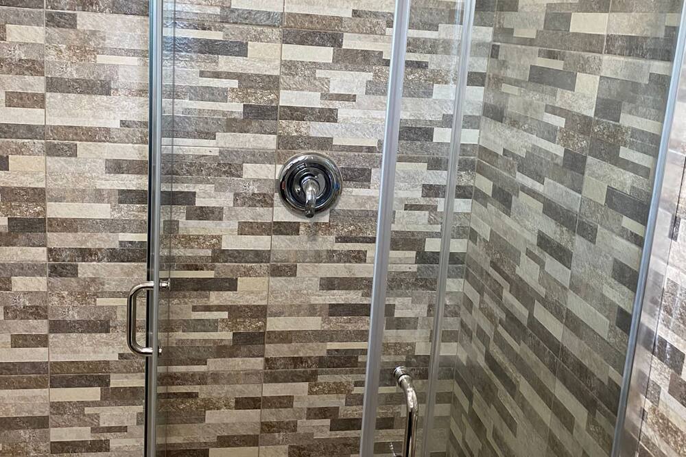 Photo of Bathroom in Rolleville