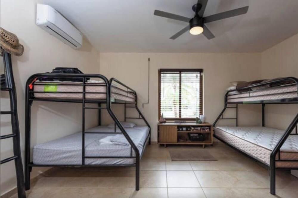 Photo of Bedroom in Opal