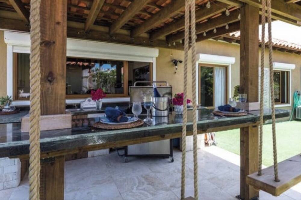 Photo of Patio Balcony in Opal