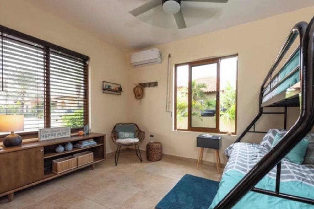 Photo of Bedroom in Opal