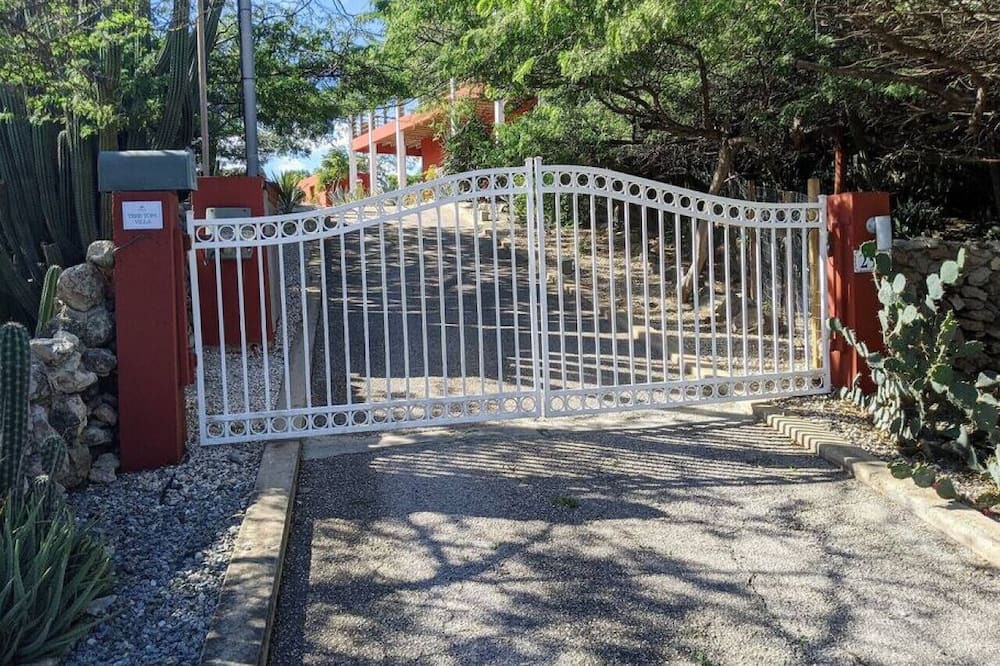 Photo of Outdoor in Boegoeroei