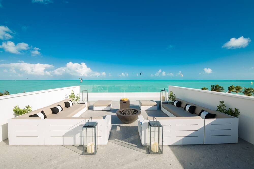 Photo of Patio Balcony in Long Bay