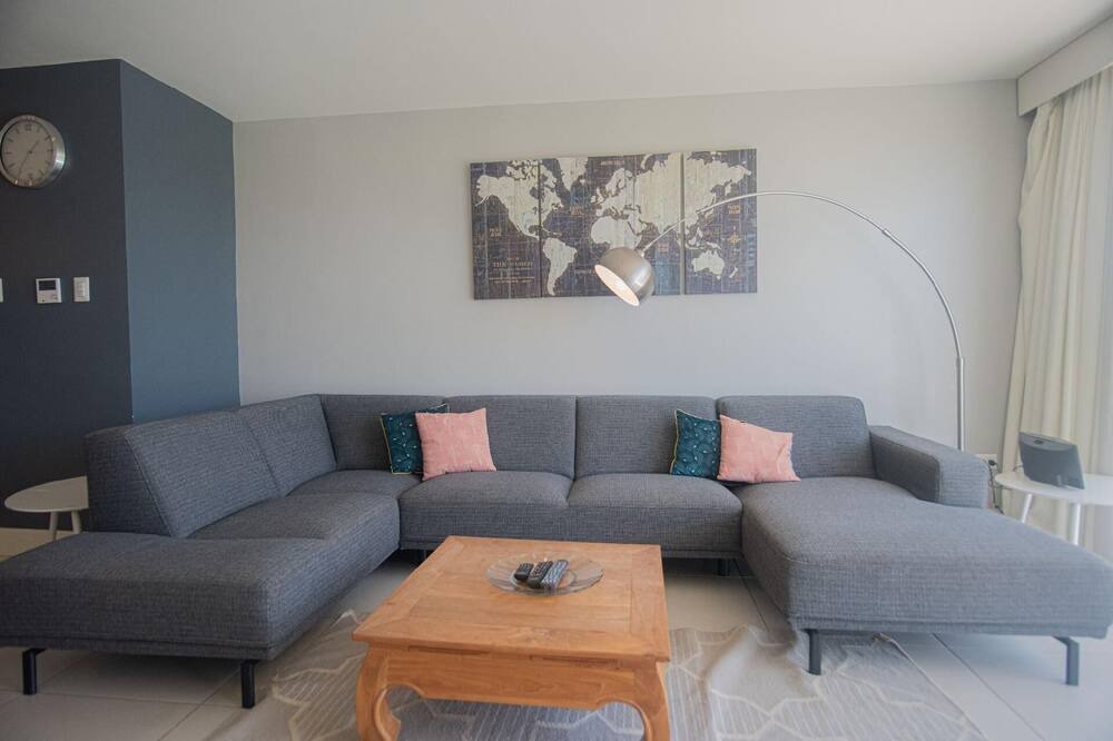 Photo of Livingroom in Palm Beach
