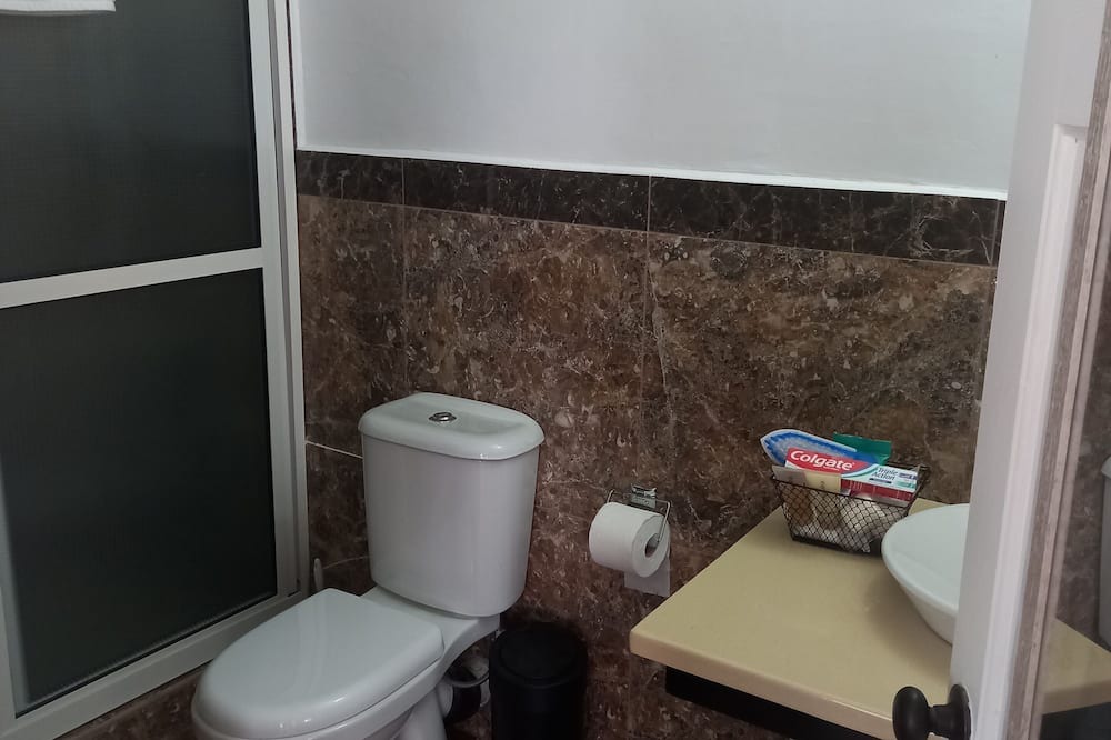 Photo of Bathroom in Vieille Case