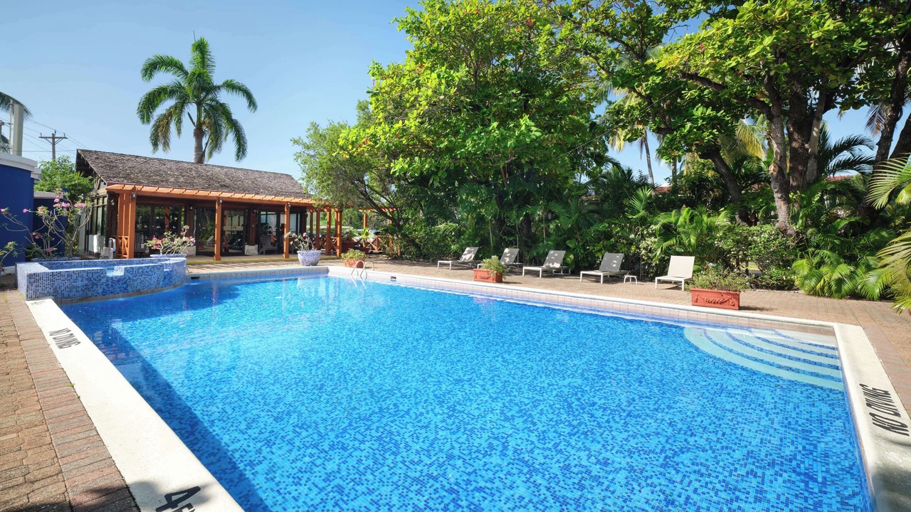 Photo of Outdoor in Saint Andrew