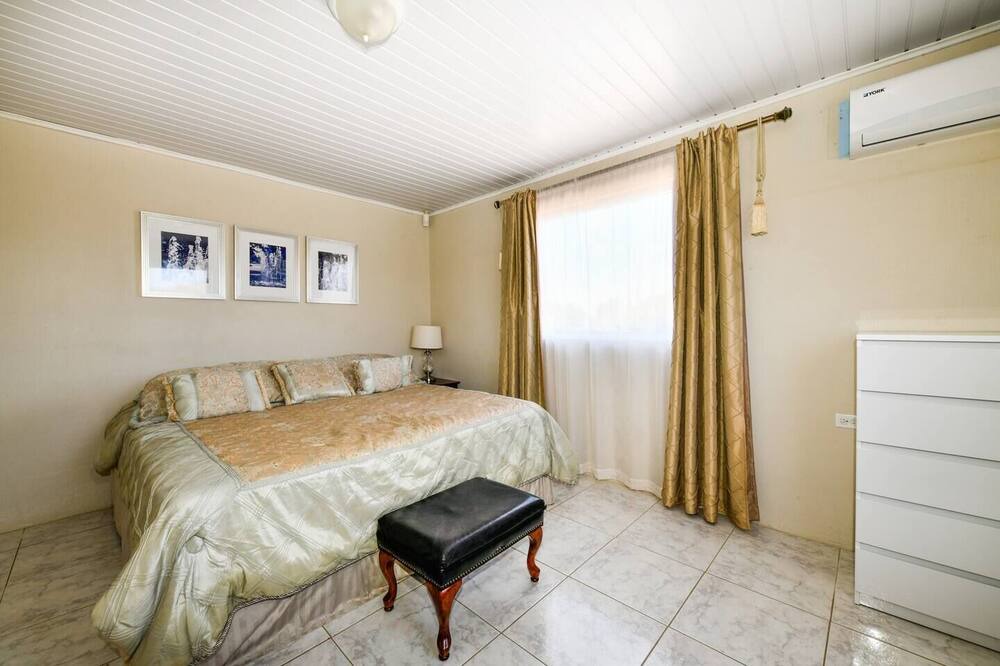 Photo of Bedroom in Paradera