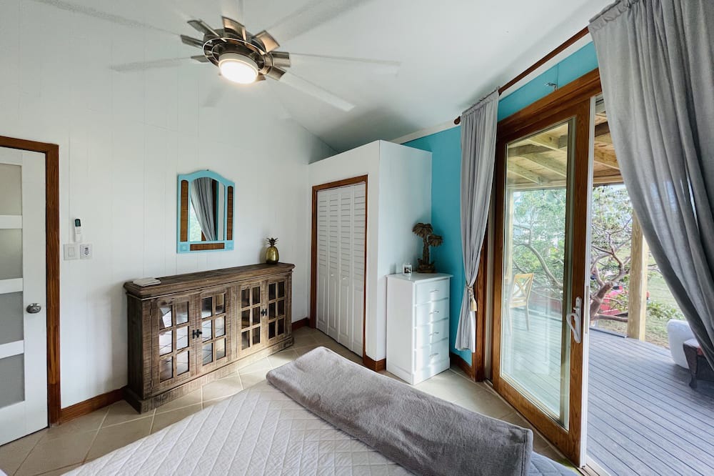 Photo of Bedroom in Gregory Town