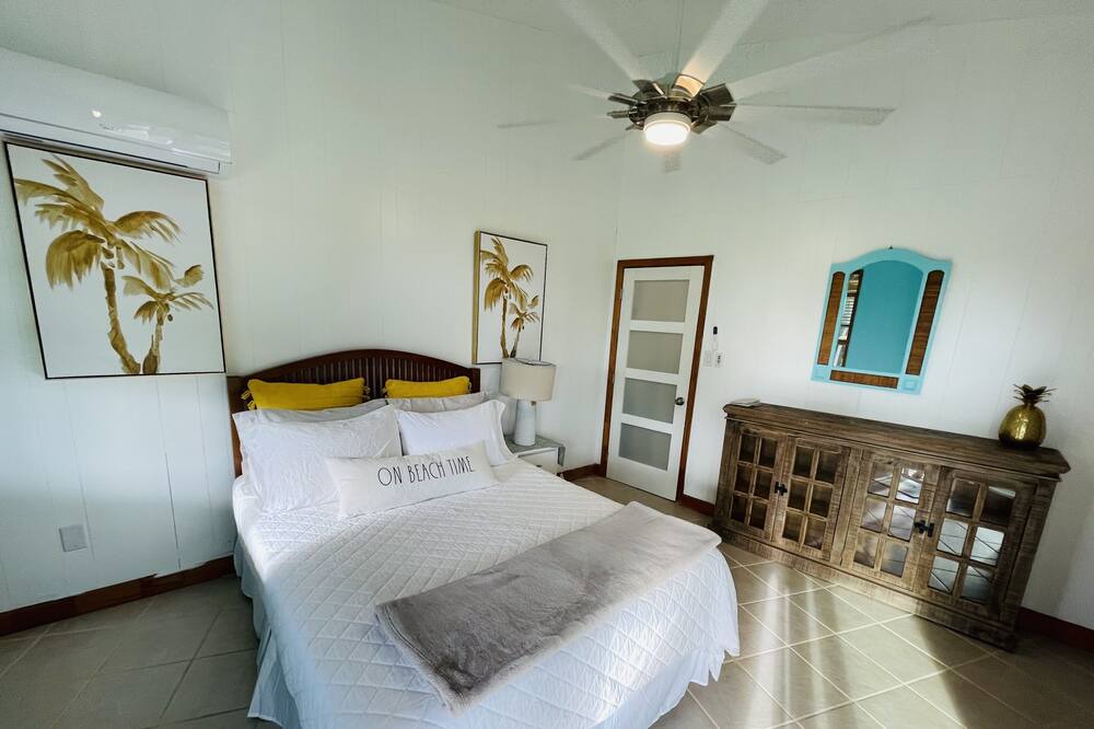 Photo of Bedroom in Gregory Town