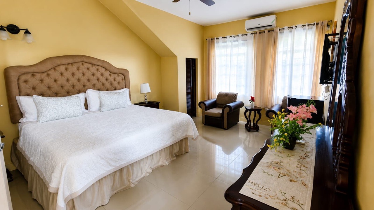Photo of Bedroom in West End