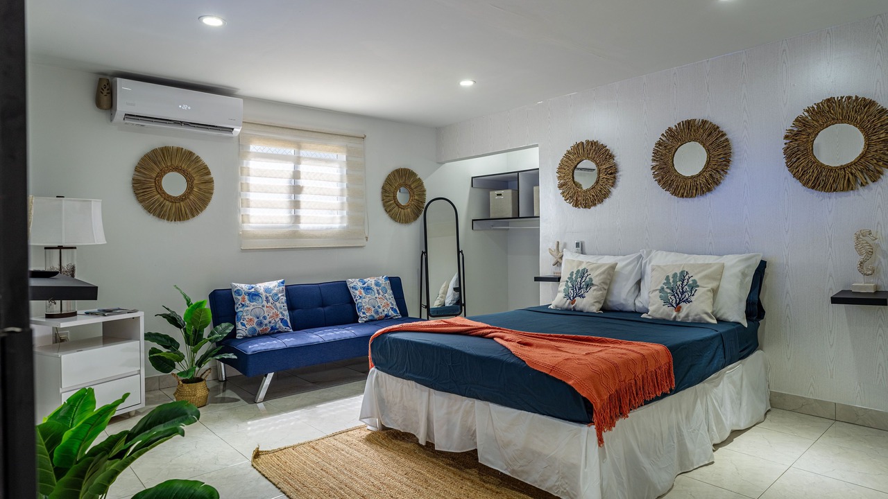 Photo of Bedroom in Palm Beach