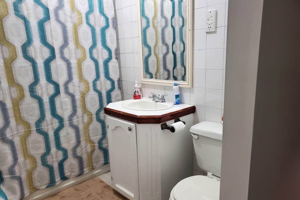 Photo of Bathroom in Castries