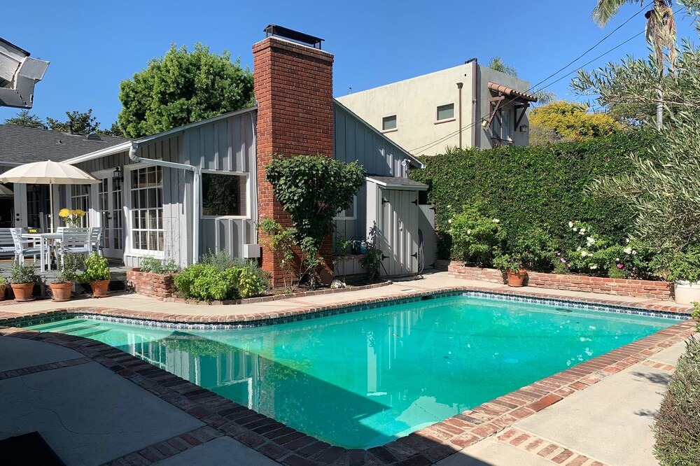 Photo of Outdoor in West Los Angeles