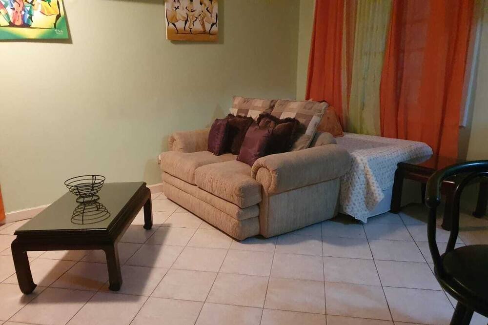 Photo of Livingroom in Ocho Rios