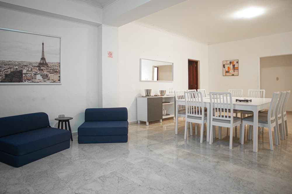 Photo of Livingroom in Downtown Santo Domingo