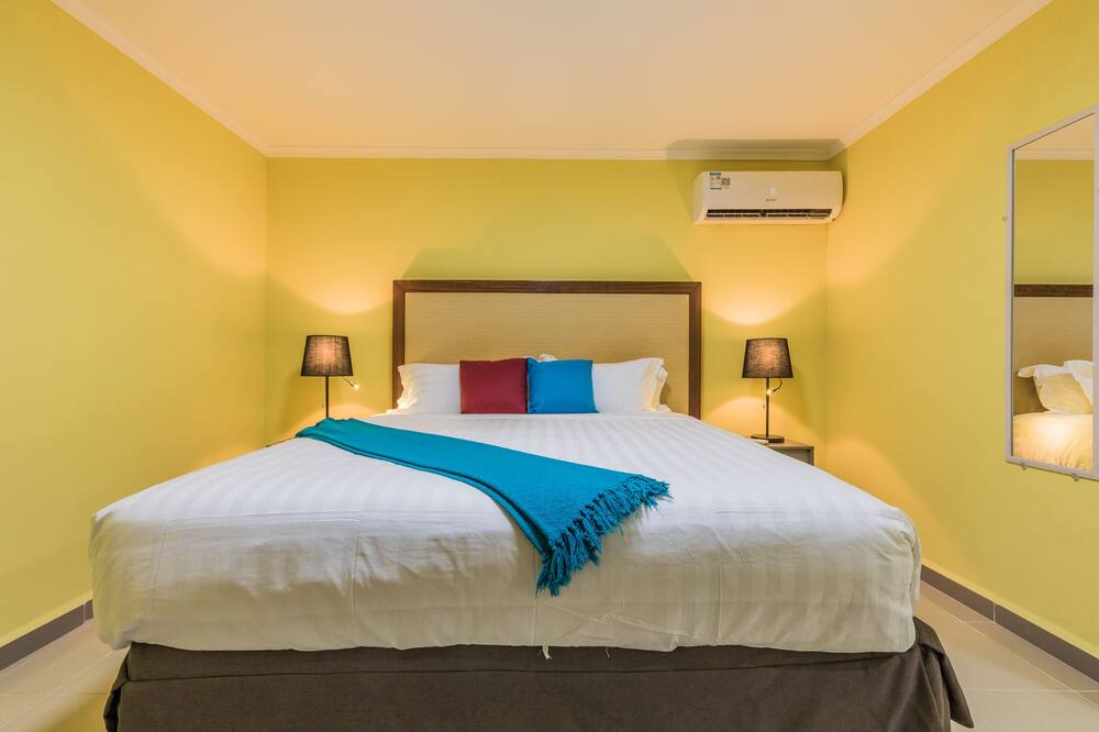Photo of Bedroom in Opal