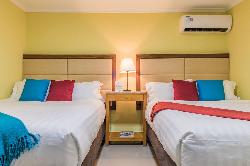 Photo of Bedroom in Opal