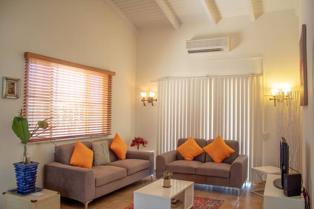 Photo of Livingroom in Paradera