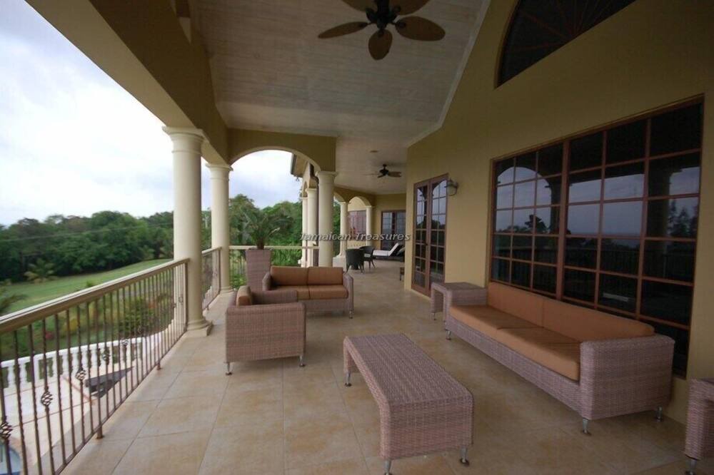 Photo of Patio Balcony in Montego Bay