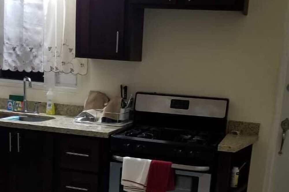 Photo of Kitchen in Mammee Bay