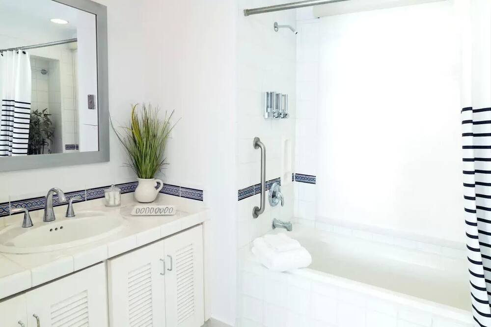 Photo of Bathroom in Cabezas