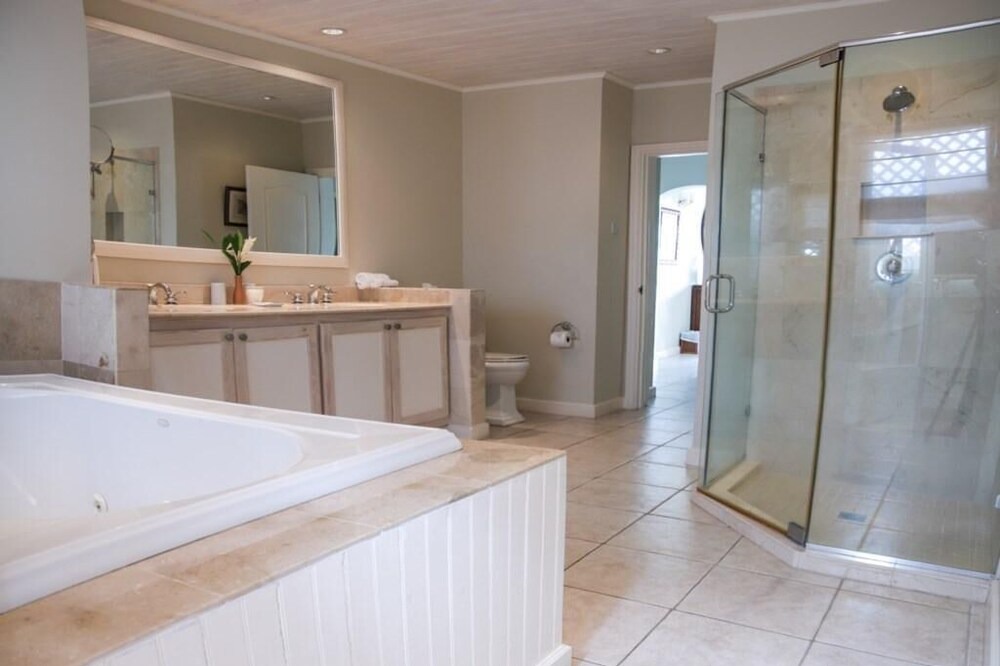 Photo of Bathroom in Rodney Bay