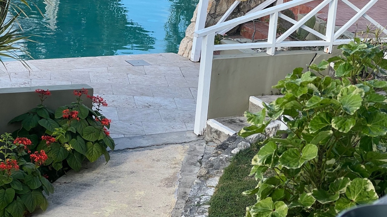 Photo of Outdoor in Paradise View