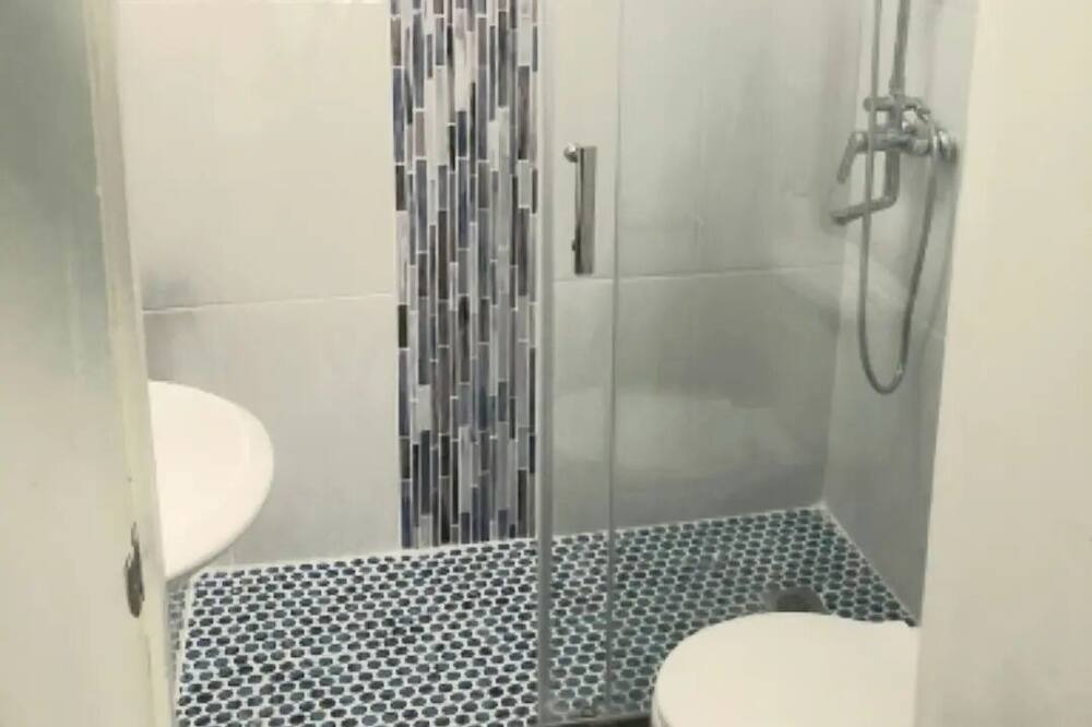 Photo of Bathroom in Saint Andrew