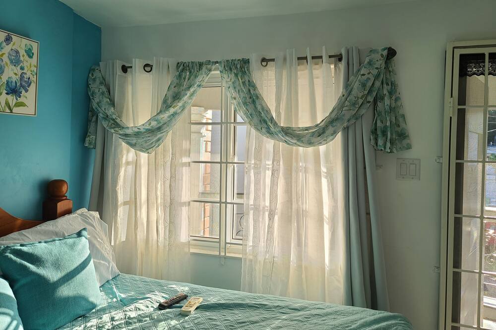 Photo of Bedroom in Saint Andrew