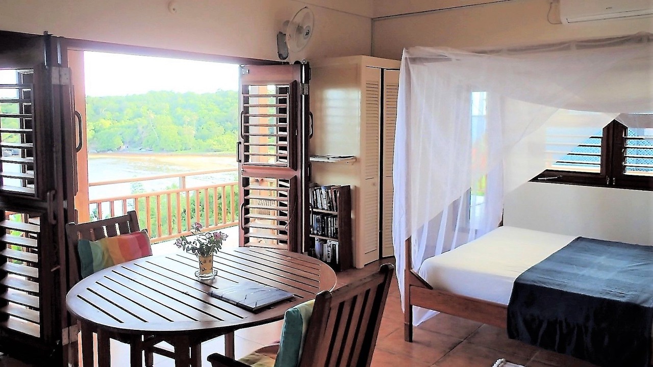 Photo of Bedroom in Crochu