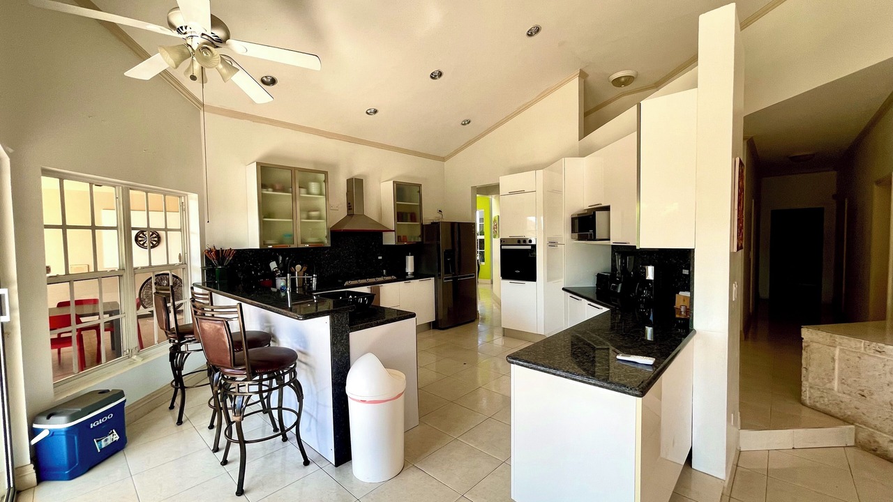 Photo of Kitchen in Boegoeroei
