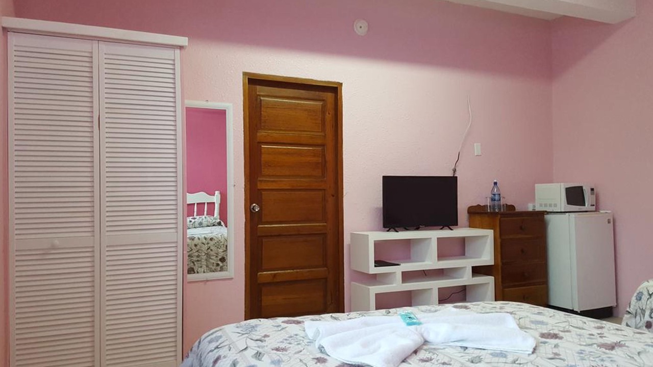 Photo of Bedroom in Caye Caulker