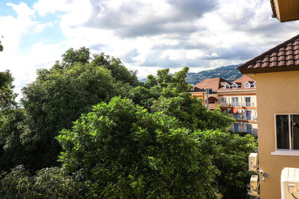 Photo of Patio Balcony in Saint Andrew