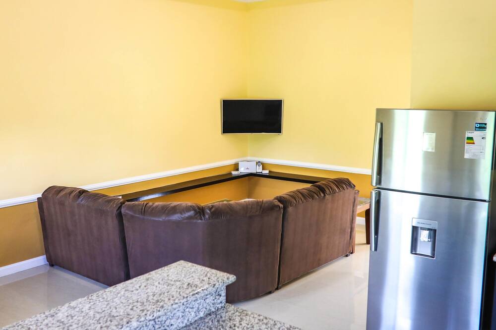 Photo of Livingroom in Saint Andrew